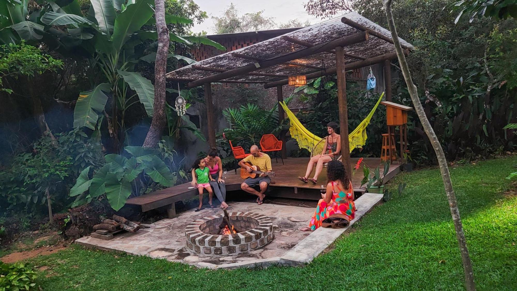 Casa Viva A Vida Bed & Breakfast